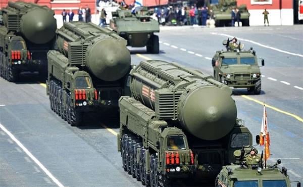 俄罗斯将核力量置于高度战斗戒备状态